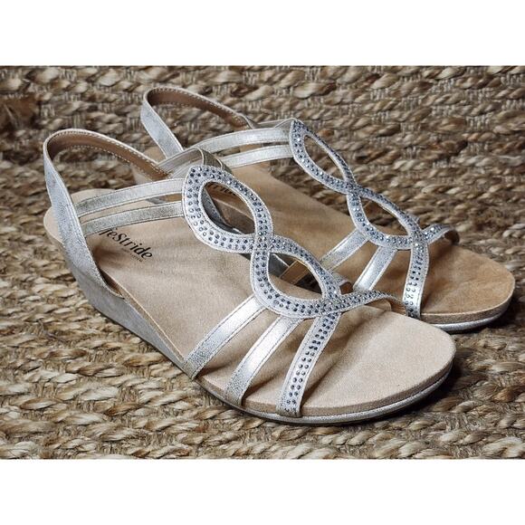 New! LifeStride Women's 9.5 M Mesmerize Gold Flex Comfort Sparkly Wedges - Picture 4 of 11